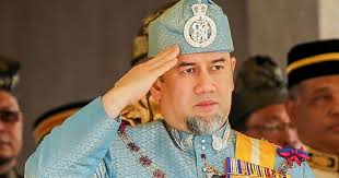 Baginda mempunyai 3 orang adinda iaitu tengku mahkota kelantan tengku muhammad faiz petra, tengku muha Biodata Sultan Muhammad V Sultan Kelantan Yang Dipertuan Agong Ydpa Ke 15 Malaysia Kereta Sewa Kelantan Van Sewa Kelantan