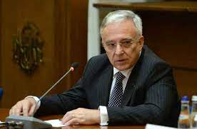 Guvernatorul bnr, mugur isărescu a transmis parlamentului o solicitare de modificare a proiectului de lege care interzice cumulul pensiei cu salariul în sistemul bugetar. Bancherul Banci Opinie Mugur Isarescu Guvernatorul Bnr Discurs La Forumul Viitorul Modelelor De Business Bancar Adaptarea La Schimbare
