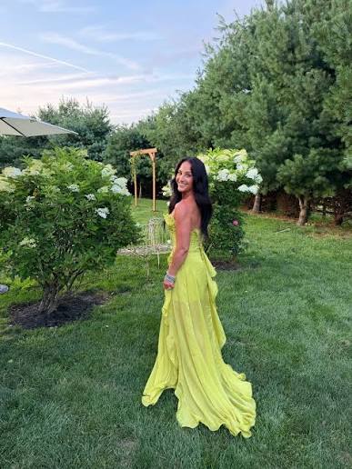 Emily Compagno | Always something to celebrate 💚 | Instagram