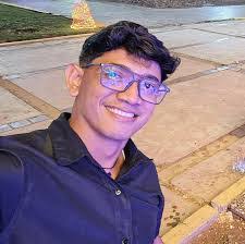 Elias Orta's Instagram, Twitter & Facebook