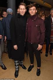 British diver tom daley wins olympic gold medal, husband dustin lance black & son share in moment by alexandra llorca july 27, 2021, 4:20 pm july 27, 2021, 4:20 pm july 27, 2021, 4:20 pm daily. Tom Daley 24 And Husband Dustin Lance Black 44 Attend Production Of Swan Lake In London Daily Mail Online