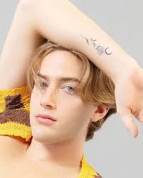 Inkbox Temporary Tattoos, Semi-Permanent Tattoo, One Premium Easy Long  Lasting, Waterproof Temp Tattoo with For Now Ink