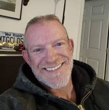 Looking for social gatherings to meet new people