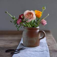 Some Colourful Ranunculus To Start The Week X Ranunculus Spring Floral Floral Arrangements