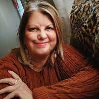 Carol Epstein's Instagram, Twitter & Facebook