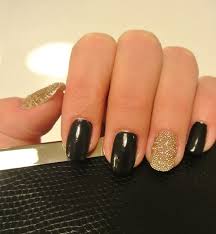 Gel uv nail art lilou ongles lilou ongles special fetes fin d annee. Le Manucure Caviar Facon Dior Elle Be