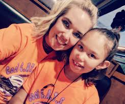 HappyMothersDay to all of our Bruin moms, and a special shoutout to our  supermoms