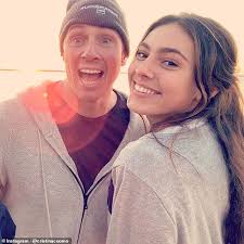 The beverly hills, 90210 star revealed in a cute instagram post that she had made her daughter lola ray facinelli's dress for prom. Chris Cuomo Sings And Dances On Tiktok With His Daughters As He Recovers From Covid 19 Daily Mail Online