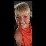 Mona Pittman's Instagram, Twitter & Facebook