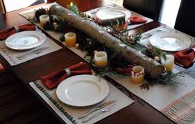 Decorating with old picture frames, money saving wall decoration ideas. 20 Idees Pour Embellir Et Decorer Facilement Votre Table De Noel