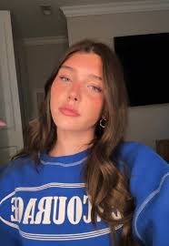 Maddie Blomgren's Instagram, Twitter & Facebook