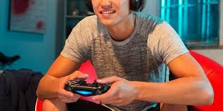 Playstation has the best collection of exclusive games by a wide margin, but in almost everything else it lags well behind xbox. How To Stream On Ps4 To Twitch And Youtube