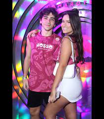 Purepeople