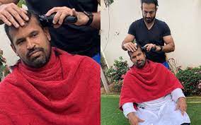You were redirected here from the unofficial page: Irfan Pathan Turns Barber Amid Quarantine Gives Brother Yusuf Pathan A Haircut