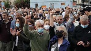 Τα 1000 τραγούδια του μικη τα κατεβαζουμε από εδω >>. Hrli8sgdakph1m