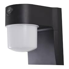 Patriot Lighting Led Jelly Jar Dusk To Dawn Outdoor Security Light At Menards