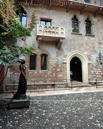 La Casa De Julieta Verona Italia Viajar A Italia Italia Verona