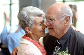 Juniors and seniors: Amesbury students host new kind of senior prom