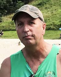 Cardboard boat regatta showcases 'hidden gem' of Jennings Randolph Lake