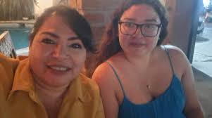 Agradezco a Dios y la Virgen de Guadalupe me han cuidado y sigo aquí  festejando un año más de vida No ha sido fácil pero bien acompañada por lo  más importante en