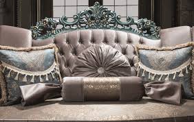 Cuscino color miele in velluto quantità. Casa Padrino Divano In Velluto Barocco Di Lusso Grigio Verde Oro 225 X 95 X A 115 Cm Divano Da Salotto Decorato Con Strass E Cuscini Decorativi Casa Padrino De