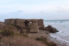 Almeria Bunker En Desembocadura Rio Andarax 36 48 47 94 N 2 25 56 04 W Cortesia De Jose Angel De La Peca Almeria Pepitos Peca
