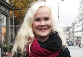 Ble straffet for ikke å folde hendene