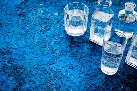Does water need to be filtered. Bottled Water Vs Filtered Water Pros And Cons