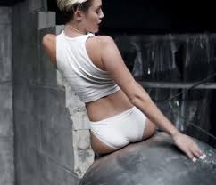 'wrecking ball' is about mozell'as toxic relationship and then the courage to say, 'i can't go through with this.' … how does miley cyrus feel about the music video? Miley Cyrus Wrecking Ball Gotceleb