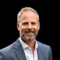 Bryan Wainwright's Instagram, Twitter & Facebook