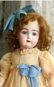 What size Daisy Kemper Mohair wig is suitable for a doll with a 10.5 head  measurement?