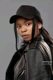 Hi mum's am 5 months pregnant and today morning i vomited yellow/green  something like that.what could b the problem??