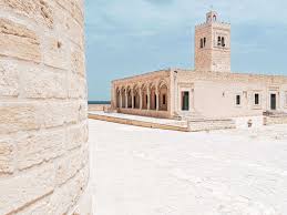 Die historische stadt monastir, die sich gemütlich um die küste windet, ist das wichtigste strandgebiet und es sind diese glückseligen sandstrände, die an der spitze der meisten besucher stehen. Sehenswurdigkeiten Von Hammamet Monastir Mahdia Fotografieren In Tunesien Reisezoom Com