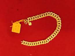 Carian berkaitan dengan harga emas 916 hari ini. Rantai Tangan Emas 916 Women S Fashion Jewellery On Carousell