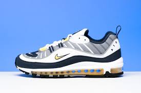Stadium Goods The Latest Sneakers Premium Streetwear Nike Air Max 95 Air Max Nike Air Max
