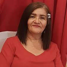 Mamá!” Fueron las primeras palabras de Juan Orlando a Doña Elvira después  de tres años. Gracias a Dios, está fuerte, con fe y esperanza, como siempre  ha sido. 🙏🏻 Durante la visita