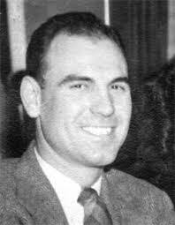 Lloyd Draper's Instagram, Twitter & Facebook