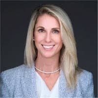 Ash Freeman's Instagram, Twitter & Facebook