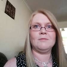 Anyone want to claim this wee soul? Seen them around Catalina Avenue a lot 