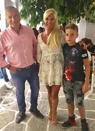 Η μαρίνα πατούλη απάντησε σε όλες τις ερωτήσεις της φωτεινής πετρογιάννη, στην εκπομπή καλύτερα δε γίνεται. Marina Patoylh Oi Kalokairines Diakopes Ths Sta Nhsia Life Is