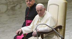 La catechesi di papa francesco nell'udienza generale del 23 giugno 2021 dal cortile di san damaso. M1 Dlby 3mytgm