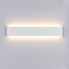 Le applique per camera da letto sono molto importanti per l'illuminazione della stanza, perché servono a creare le giuste atmosfere luminose che ci accompagnano verso il riposo e il sonno. Yafido Applique Da Parete Interno Moderno Led 60cm Lampada Da Parete 20w Lampada Muro Perfetto Per Camera Da Letto Led Wandlampen Wandstrahler Wandbeleuchtung