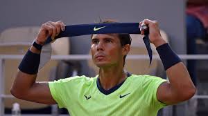 Nadal castigó el revés de schwartzman, pero el argentino manejó cual varita mágica el golpe y schwartzman para el intercambio para señalar que la derecha de nadal se había ido de los límites. Bliticn6jqdsym