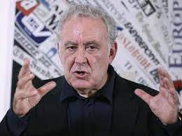 Michele santoro (born 2 july 1951) is an italian journalist, and television host and presenter. Michele Santoro Abolire Il Canone Rai Un Idea Allucinante Corriere It