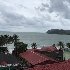 Sokha beach resort is 5 star resort in preah sihanouk province (kompong som), setting amidst 30 hectares of beautiful landscaped beachfront and gardens with its own 1.5 kilometer pristine white. Photos At Royal Agate Beach Resort Hotel Pool