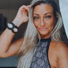 Artigos de Luzia Moraes