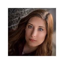 Marisa Longo's Instagram, Twitter & Facebook