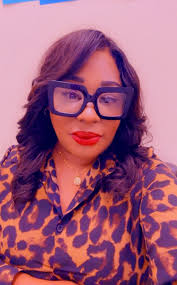 Affordable lace front wig stylist?