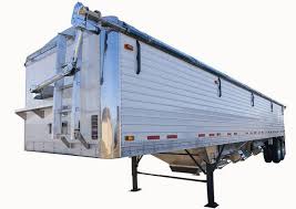 It's the easiest to use in the industry & comes standard on all wilson grain trailers. Roll Rite Gtx550 Grain Trailer Tarp Kit Trailer Tarps