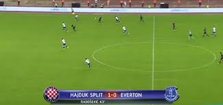 Scored three goals against fc rubin. Unglaubliches Tor Von Everton Neuzugang Sigurdsson Sky Sport Austria